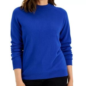 Navy blue mock neck 100% acrylic sweater